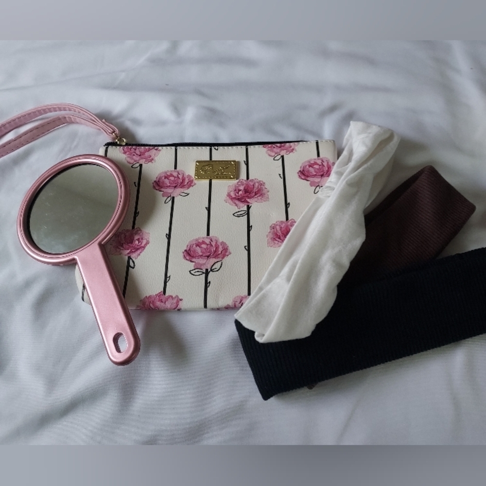 Betsey Johnson Pouch with Accessories